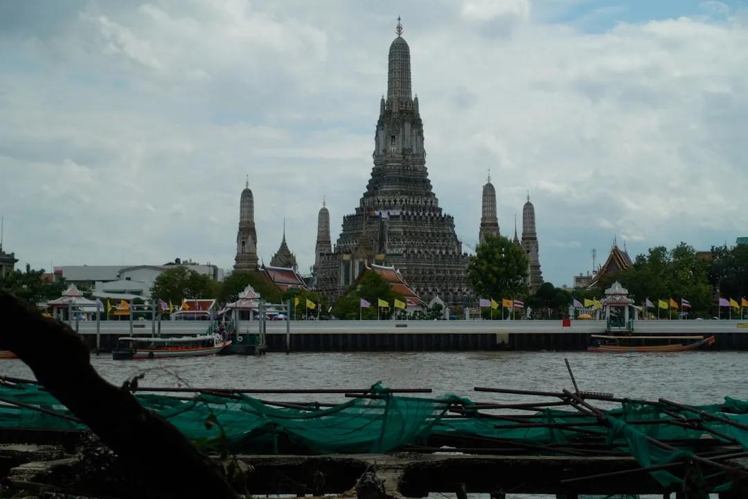 Tayland
