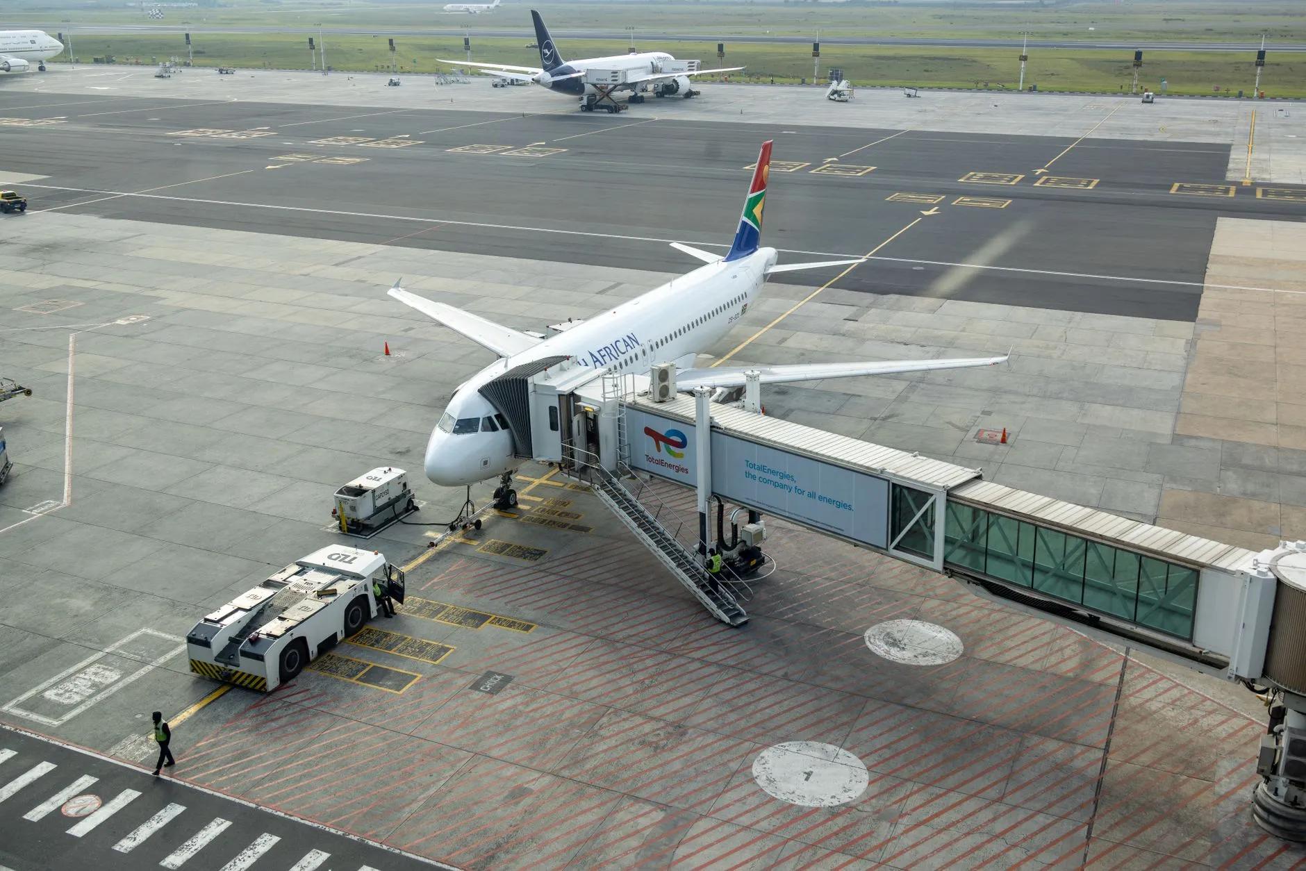 Arathusa Safari Lodge Airport