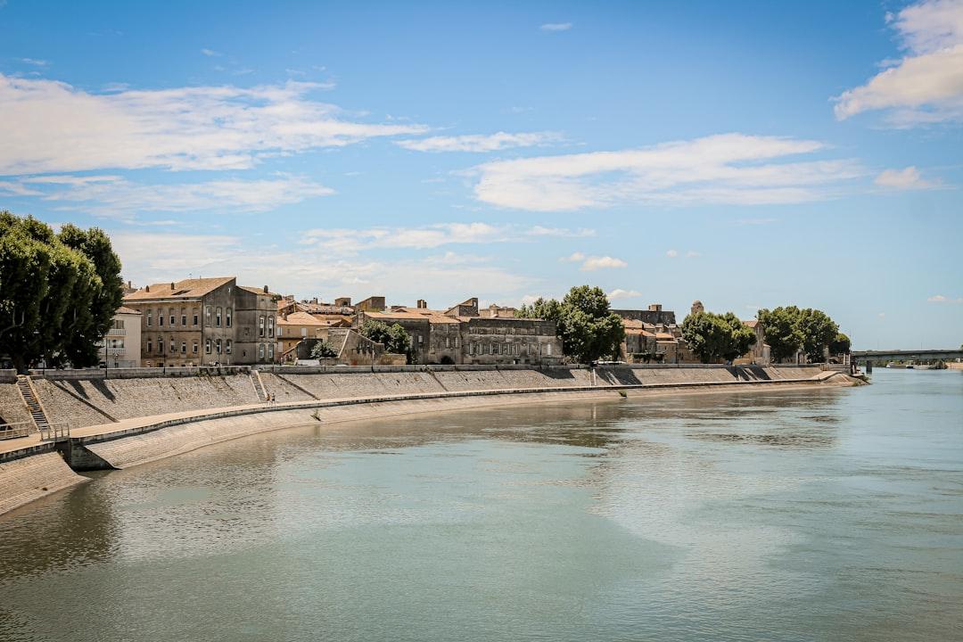 Arles