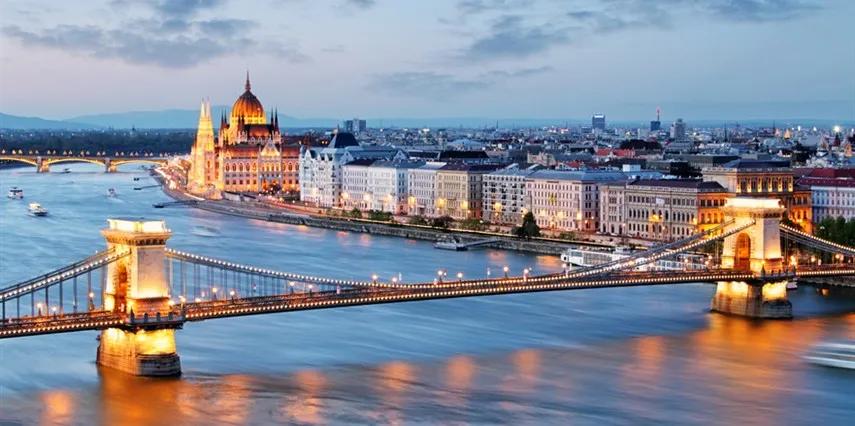 Silver Orta Avrupa “Avusturya, Çekya, Slovakya, Macaristan” (VIE-BUD) AJet ile 7 gece